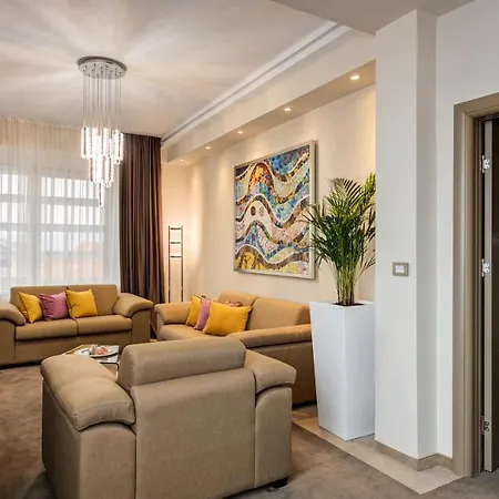 Hotel Tami 4*
