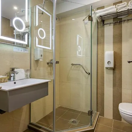 Hotel Tami 4*
